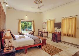 Raj Palace Resort