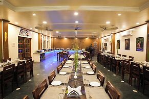 Raj Palace Resort