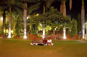 Raj Palace Resort