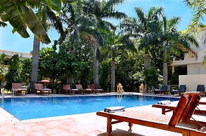 Raj Palace Resort