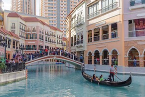 LUXE In Venice - The Venice Residences