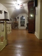 Mulberry Lavender Farm and B&B