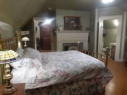 Mulberry Lavender Farm and B&B