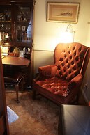 Moore House Bed and Breakfast