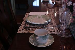Moore House Bed and Breakfast