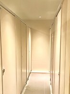 Kinnon Deluxe Hostel Coworking Cafe