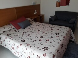 Hotel Valdoviño Express