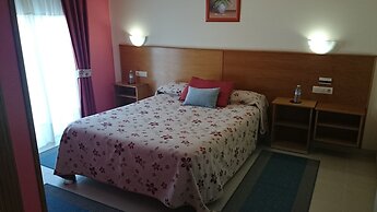 Hotel Valdoviño Express