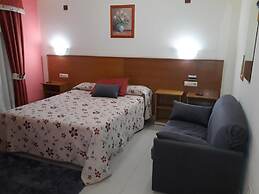 Hotel Valdoviño Express