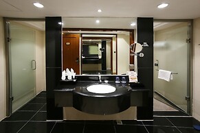 Jiangmen Gladden Hotel