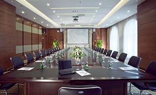 Jiangmen Gladden Hotel
