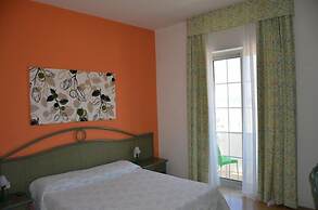 Hotel Serena