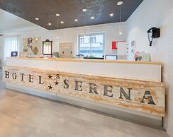 Hotel Serena