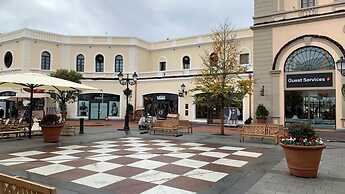 Hotel Serena