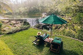 Blancaneaux Lodge by Francis Ford Coppola