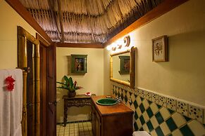 Blancaneaux Lodge by Francis Ford Coppola