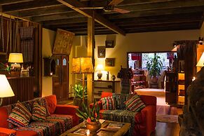 Blancaneaux Lodge by Francis Ford Coppola