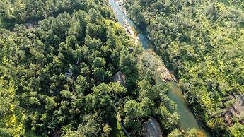 Blancaneaux Lodge by Francis Ford Coppola