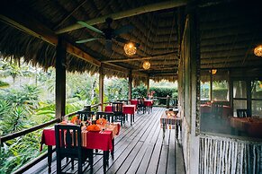 Blancaneaux Lodge by Francis Ford Coppola