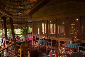 Blancaneaux Lodge by Francis Ford Coppola