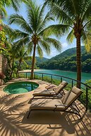 Villa Armonia Luxury Suites