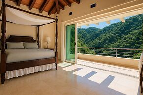 Villa Armonia Luxury Suites