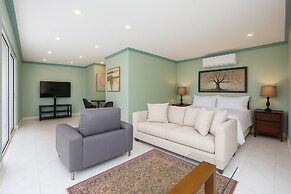 Villa Armonia Luxury Suites
