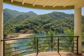 Villa Armonia Luxury Suites