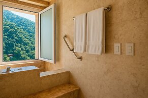 Villa Armonia Luxury Suites