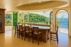 Villa Armonia Luxury Suites