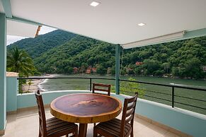 Villa Armonia Luxury Suites