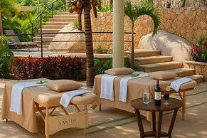 Villa Armonia Luxury Suites
