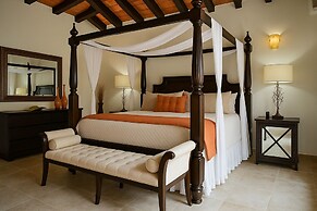 Villa Armonia Luxury Suites