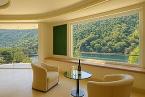 Villa Armonia Luxury Suites