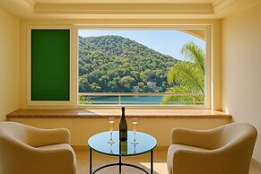 Villa Armonia Luxury Suites