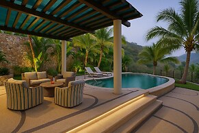 Villa Armonia Luxury Suites
