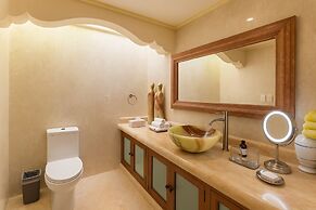 Villa Armonia Luxury Suites