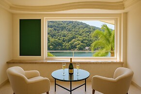 Villa Armonia Luxury Suites