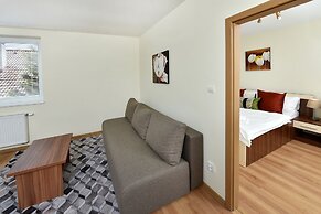 APLEND Bed & Breakfast Júlia