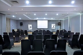 Hotel Dafam Pacific Caesar Surabaya