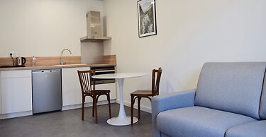 Hôtel et Appartements Les Platanes