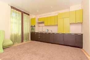 Apartament on Baumana Street