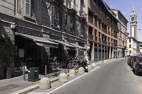 Corso Como – RentClass Bianca