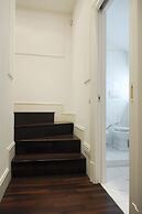 Montenapoleone – RentClass Gloria