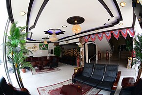 Al Eairy Furnished Apartments Dammam 7