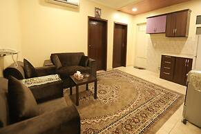 Al Eairy Furnished Apartments Dammam 8