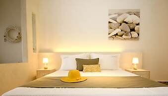 Anatoli Luxury Studios