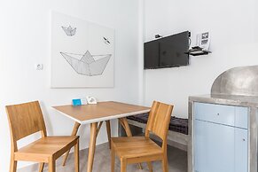 Fanouris Condo by Meraki Collection Adults Only (18+) accommodation