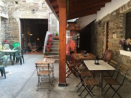 Albergue San Lázaro - Hostel