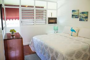 Kingston Luxury Condo Apartment